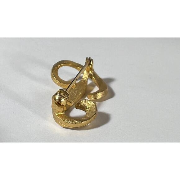 Brooch P J or T Monogram Letter, Gold Tone Vintage Pin - Picture 4 of 7